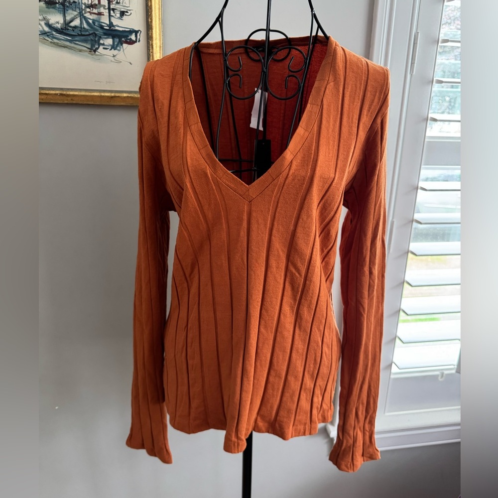 NWT Monrow Ribbed V-Neck Long Sleeve Top Size Small and XL in Burnt Orange